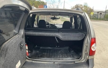 Chevrolet Niva I рестайлинг, 2012 год, 550 000 рублей, 11 фотография