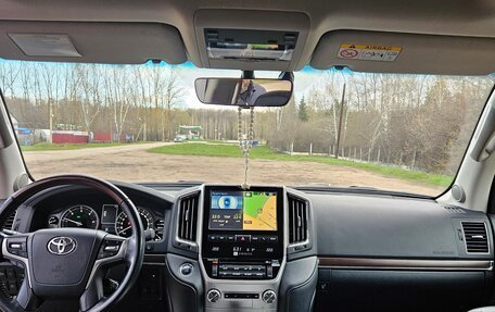 Toyota Land Cruiser 200, 2015 год, 5 700 000 рублей, 8 фотография