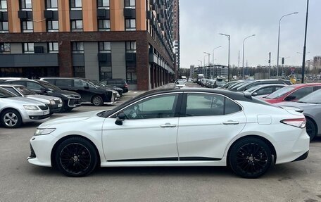 Toyota Camry, 2020 год, 2 500 000 рублей, 3 фотография