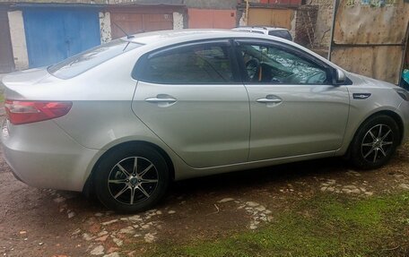 KIA Rio III рестайлинг, 2012 год, 900 000 рублей, 12 фотография