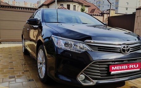 Toyota Camry, 2015 год, 3 000 000 рублей, 2 фотография