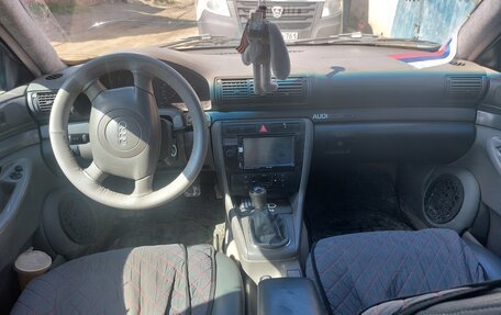 Audi A4, 1999 год, 295 000 рублей, 10 фотография