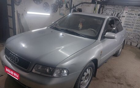 Audi A4, 1999 год, 295 000 рублей, 8 фотография