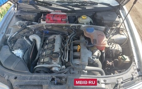 Audi A4, 1999 год, 295 000 рублей, 9 фотография