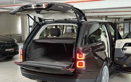 Land Rover Range Rover IV рестайлинг, 2021 год, 7 990 000 рублей, 32 фотография