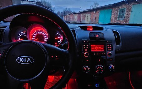 KIA Forte II, 2010 год, 400 000 рублей, 10 фотография