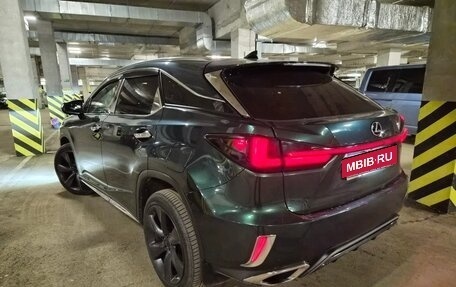 Lexus RX IV рестайлинг, 2017 год, 4 000 000 рублей, 3 фотография