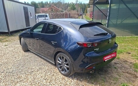 Mazda 3, 2019 год, 2 000 000 рублей, 4 фотография