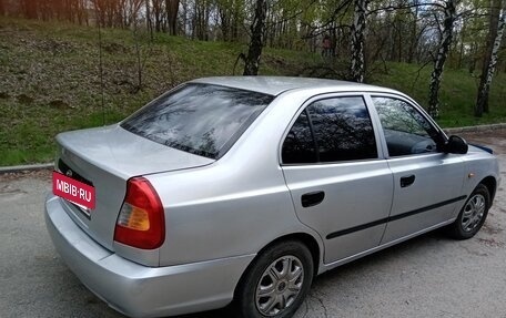 Hyundai Accent II, 2004 год, 318 000 рублей, 3 фотография