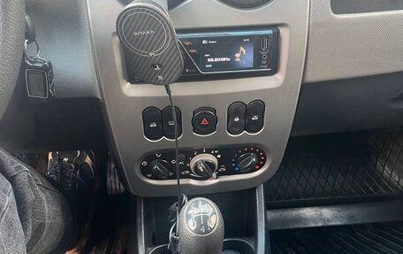 Renault Logan I, 2012 год, 450 000 рублей, 12 фотография