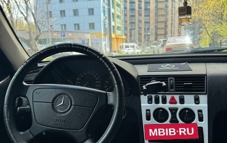 Mercedes-Benz C-Класс, 1999 год, 200 000 рублей, 4 фотография