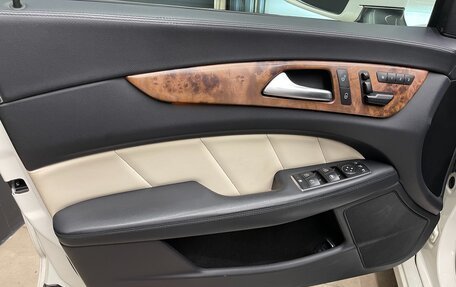 Mercedes-Benz CLS, 2011 год, 1 950 000 рублей, 13 фотография