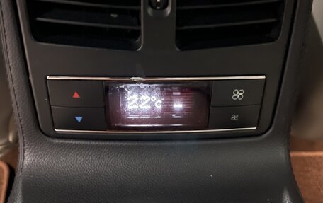 Mercedes-Benz CLS, 2011 год, 1 950 000 рублей, 25 фотография