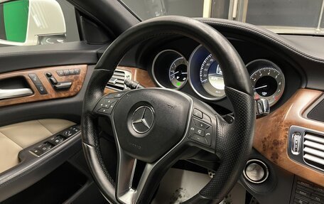 Mercedes-Benz CLS, 2011 год, 1 950 000 рублей, 27 фотография