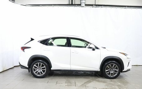Lexus NX I, 2018 год, 2 999 000 рублей, 7 фотография