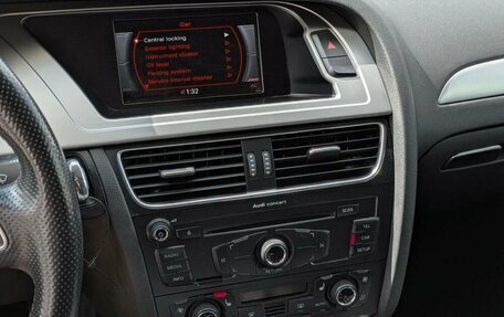 Audi A4, 2010 год, 1 020 000 рублей, 10 фотография