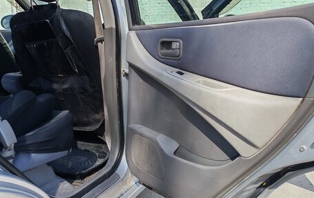 Nissan Tino, 1999 год, 370 000 рублей, 13 фотография