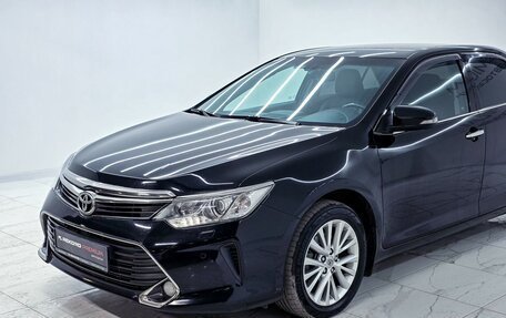 Toyota Camry, 2015 год, 2 200 000 рублей, 2 фотография