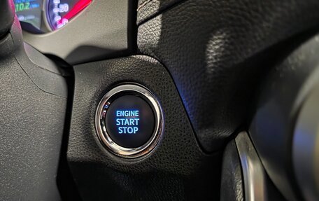 Toyota RAV4, 2020 год, 2 950 000 рублей, 12 фотография