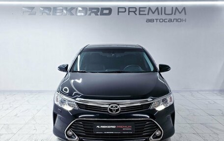 Toyota Camry, 2015 год, 2 200 000 рублей, 4 фотография