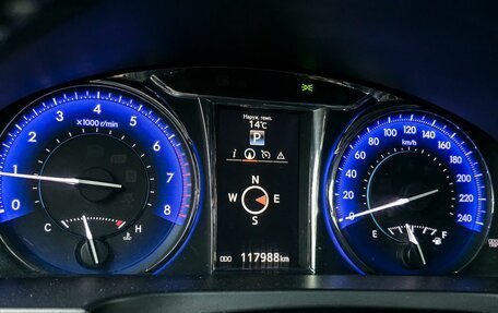 Toyota Camry, 2015 год, 2 200 000 рублей, 10 фотография