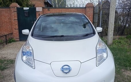 Nissan Leaf I, 2016 год, 609 000 рублей, 6 фотография
