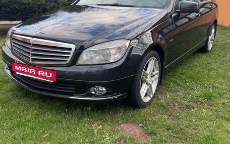 Mercedes-Benz C-Класс, 2008 год, 1 450 000 рублей, 2 фотография
