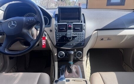 Mercedes-Benz C-Класс, 2008 год, 1 450 000 рублей, 14 фотография
