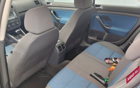 Volkswagen Golf V, 2008 год, 620 000 рублей, 10 фотография
