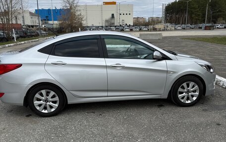 Hyundai Solaris II рестайлинг, 2016 год, 1 050 000 рублей, 11 фотография