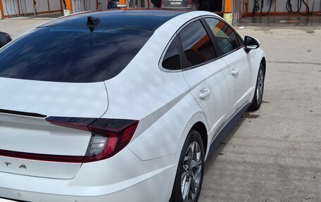 Hyundai Sonata VIII, 2020 год, 2 370 000 рублей, 4 фотография