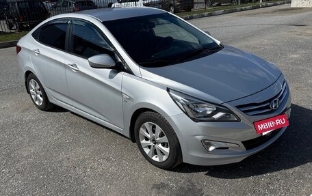 Hyundai Solaris II рестайлинг, 2016 год, 1 050 000 рублей, 3 фотография