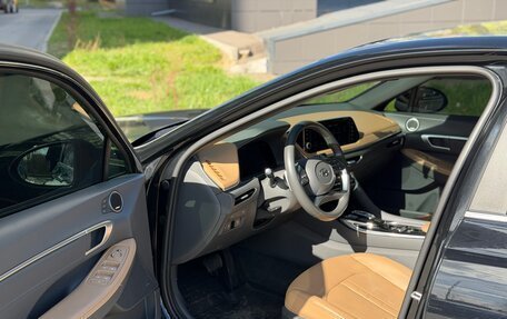 Hyundai Sonata VIII, 2020 год, 2 700 000 рублей, 2 фотография