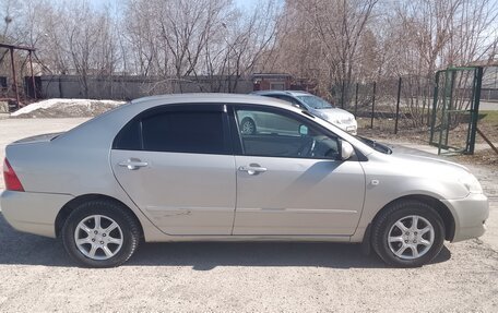 Toyota Corolla, 2004 год, 535 000 рублей, 2 фотография