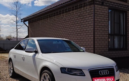 Audi A4, 2011 год, 1 200 000 рублей, 4 фотография