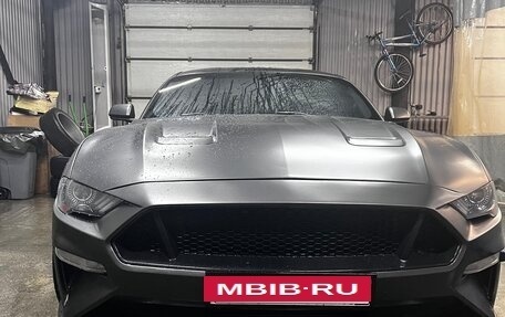 Ford Mustang VI рестайлинг, 2018 год, 2 700 000 рублей, 4 фотография