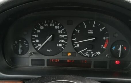 BMW 5 серия, 1999 год, 600 000 рублей, 11 фотография
