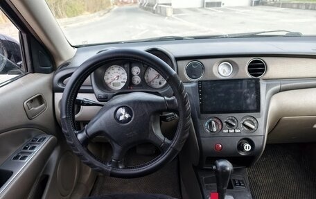 Mitsubishi Outlander III рестайлинг 3, 2002 год, 465 000 рублей, 13 фотография