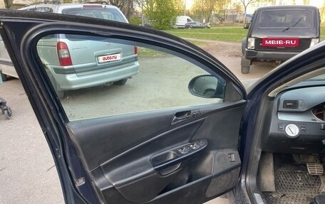 Volkswagen Passat B6, 2006 год, 290 000 рублей, 5 фотография