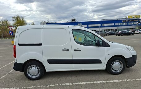 Peugeot Partner II рестайлинг 2, 2011 год, 720 000 рублей, 3 фотография