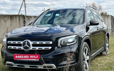 Mercedes-Benz GLB, 2020 год, 3 200 000 рублей, 2 фотография