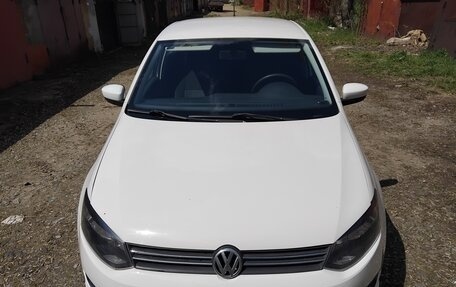Volkswagen Polo VI (EU Market), 2011 год, 750 000 рублей, 5 фотография