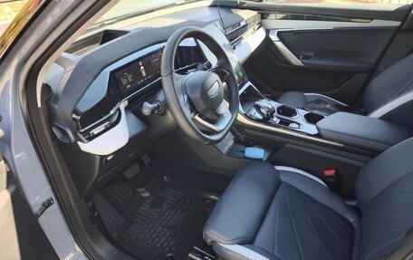 Geely Atlas, 2024 год, 3 200 000 рублей, 6 фотография
