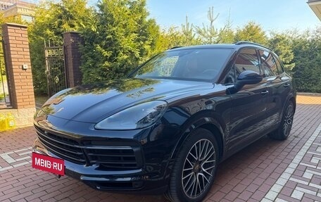 Porsche Cayenne III, 2021 год, 8 800 000 рублей, 2 фотография