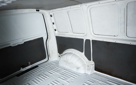 Volkswagen Transporter T5 рестайлинг, 2010 год, 1 599 000 рублей, 8 фотография