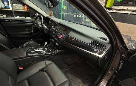 BMW 5 серия, 2013 год, 1 400 000 рублей, 5 фотография