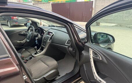 Opel Astra J, 2012 год, 650 000 рублей, 9 фотография