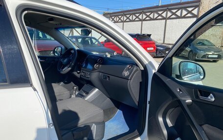 Volkswagen Tiguan I, 2013 год, 850 000 рублей, 13 фотография