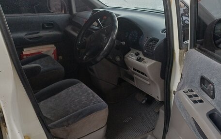 Nissan Serena II, 1999 год, 330 000 рублей, 5 фотография