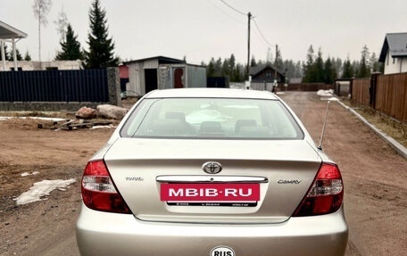 Toyota Camry V40, 2004 год, 550 000 рублей, 4 фотография